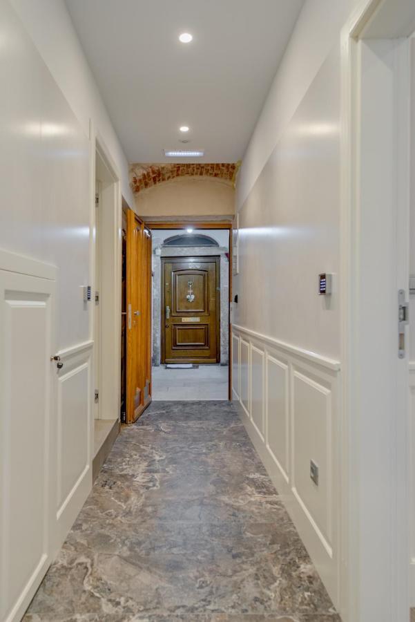 Palms Promenade Luxury Rooms สปลิท ภายนอก รูปภาพ